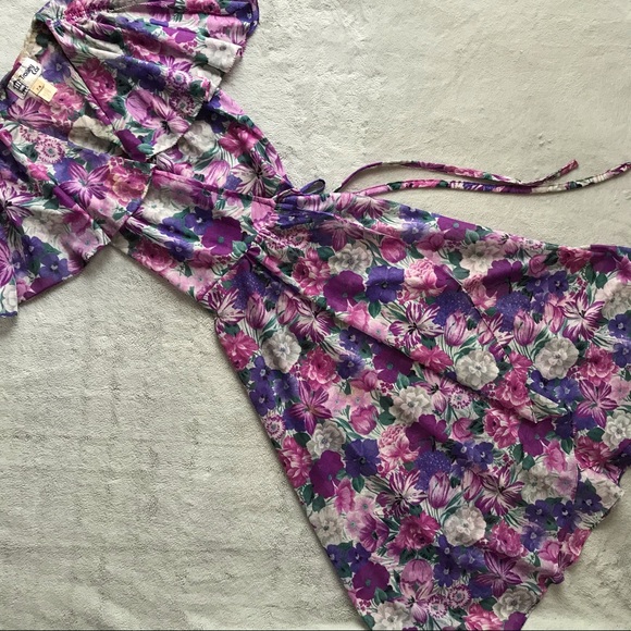 Vintage Dresses & Skirts - VTG 70s Trolley Car Purple Floral Flutter Sleeve Capelet Sheer Wrap Dress